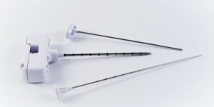 BONE MARROW BIOPSY NEEDLE